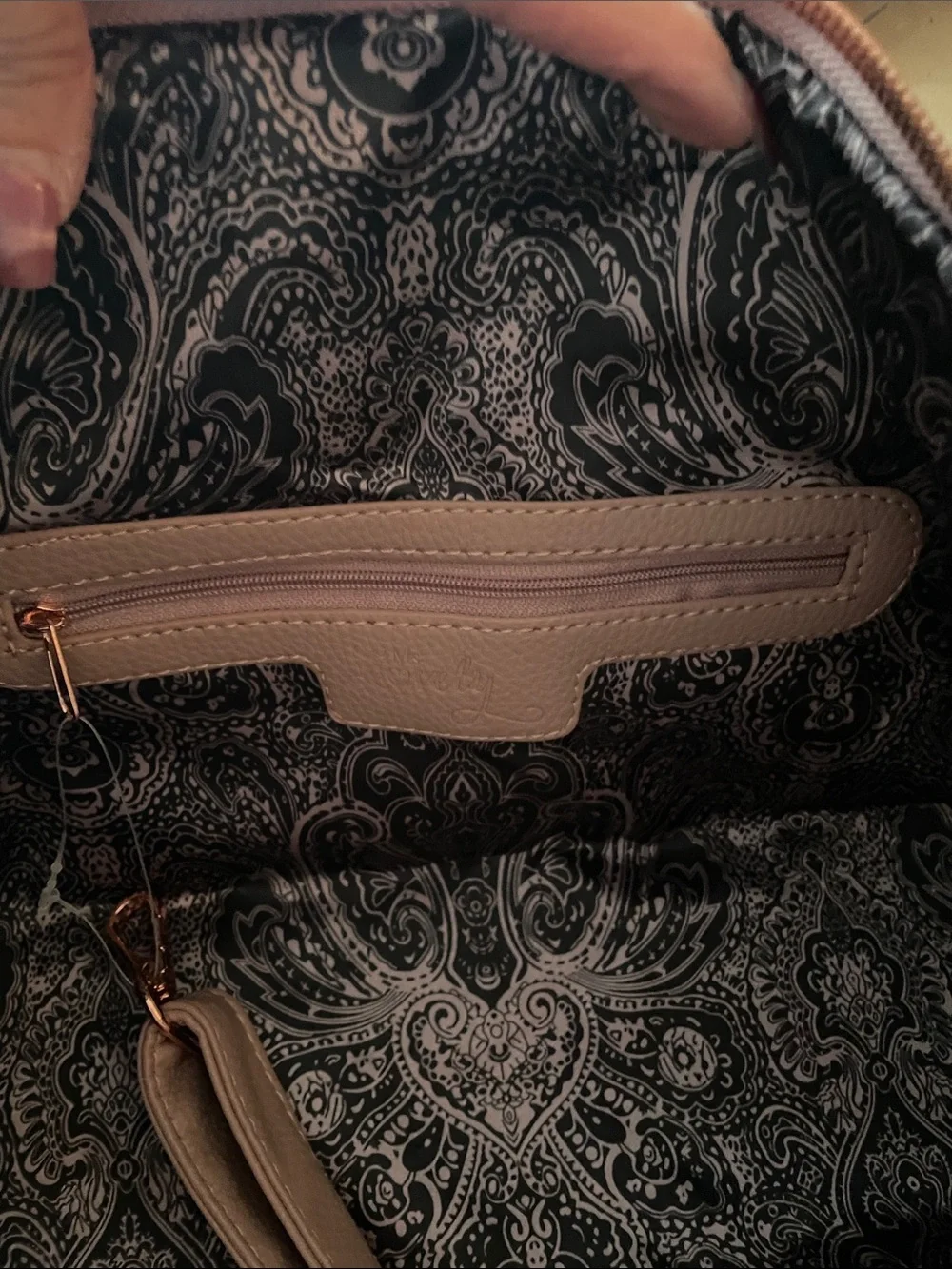 ✨💕Quilted Women's Weekender Tote Bag in Light Pink, Rose Gold Hardware💕✨NWT